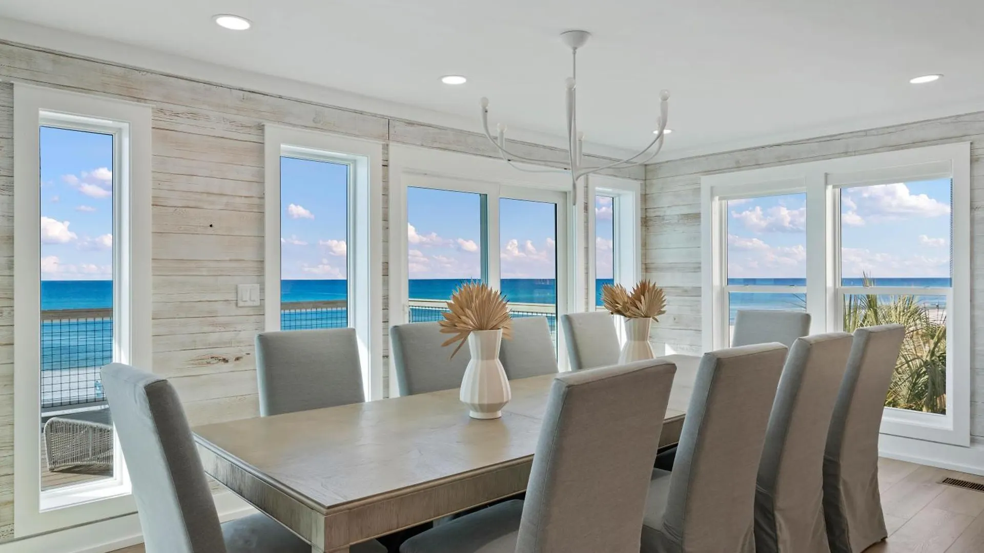 Beachside Bungalow Destin 0*,  United States