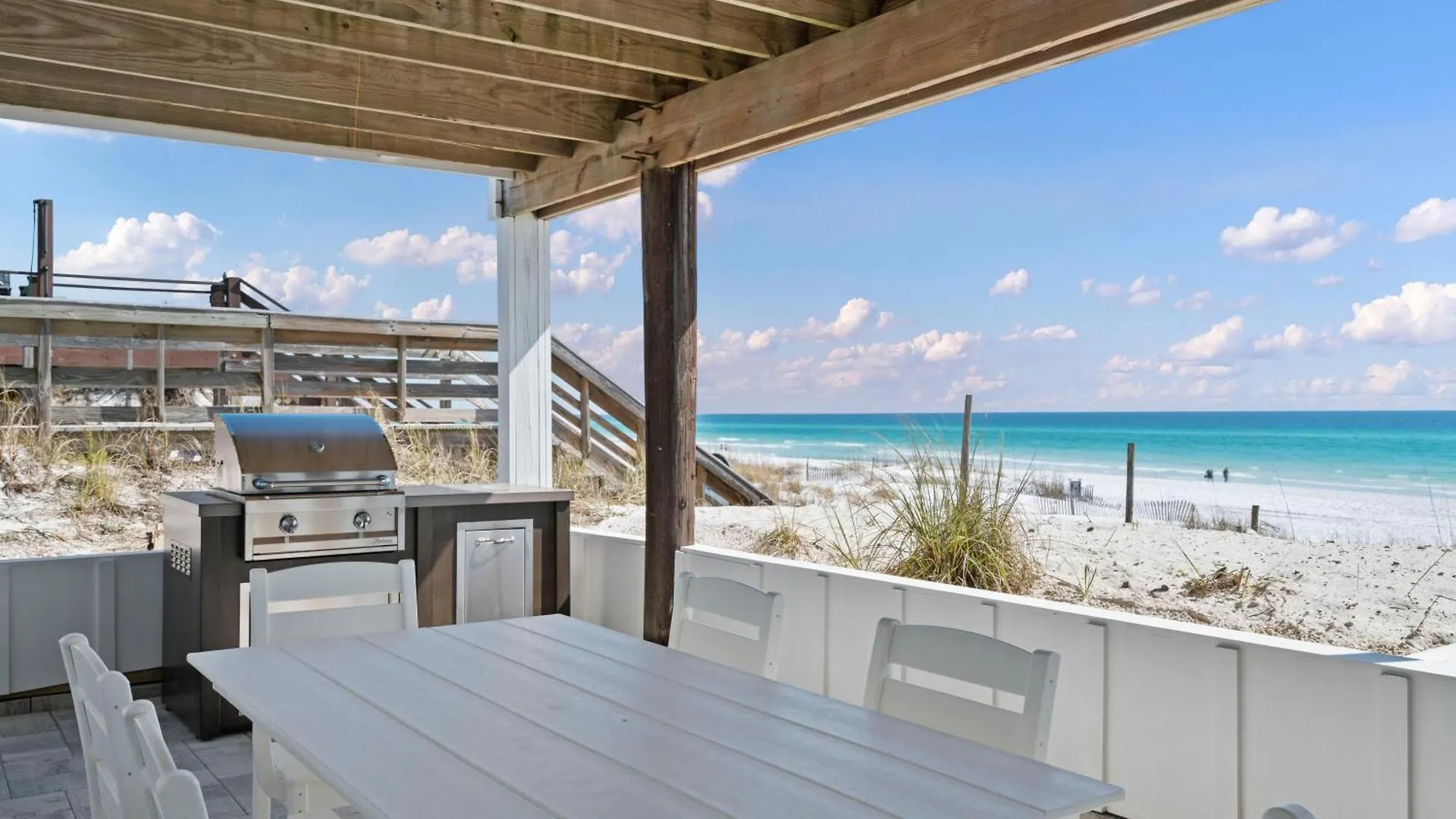 Beachside Bungalow Destin Holiday home