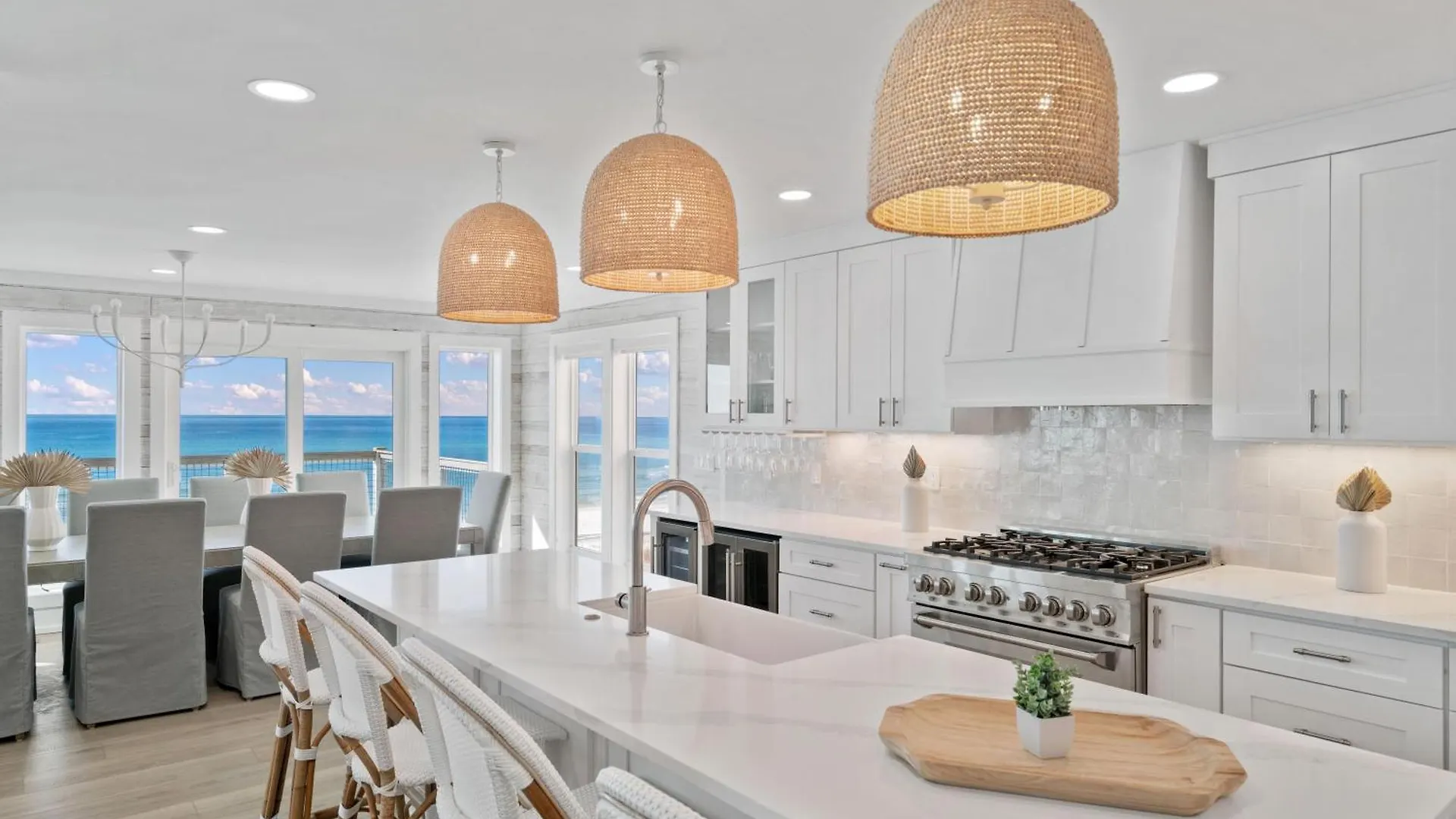 Beachside Bungalow Destin 0*,  United States